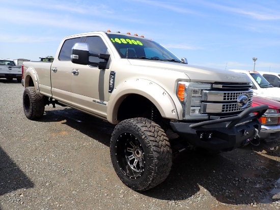 2017 FORD F350 PLATINUM TRUCK, 113,681+ mi,  DIESEL, AUTO, 4X4, CREWCAB, HA