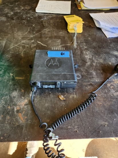 (1) - MOTOROLA XPR4500 RADIO,  DIGITAL AND ANALOG, TRANSMIT 469.175/RECEIVE