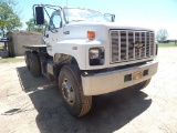 1990 CHEVROLET KODIAK TRUCK, V8 GAS, 10 SPEED, SINGLE AXLE WITH AIR TAG AXL