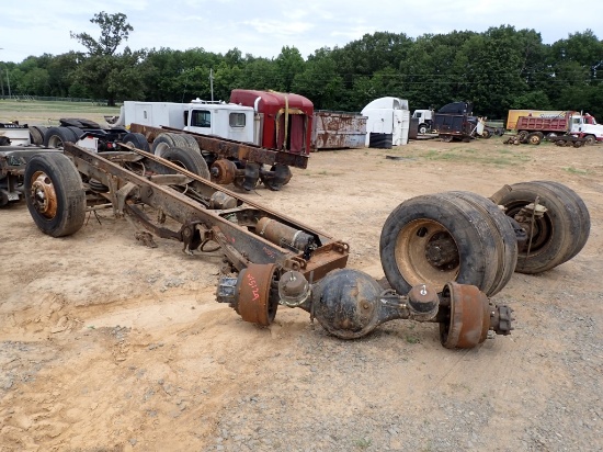 REAR CUTOFF,  TWIN SCREW, SPRING RIDE, 24.5 TIRES ON BUDDS, AIR PUSHER AXLE
