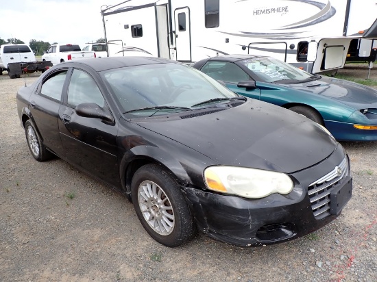 2005 CHRYSLER SEBRING CAR