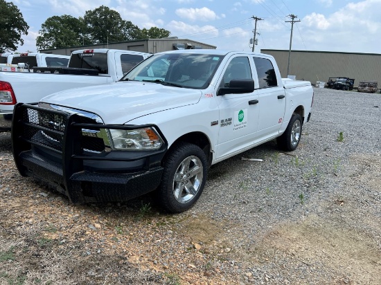 2018 DODGE RAM 1500 TRUCK, 156k+ mi,  4 DOOR, 4X4, 5.7 HEMI, AUTO, PS, AC,