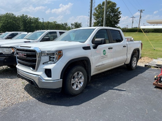 2019 GMC SIERRA 1500 TRUCK, 118k+ mi,  4 DOOR, 4X4, V8 GAS, AUTO, PS,AC, S#