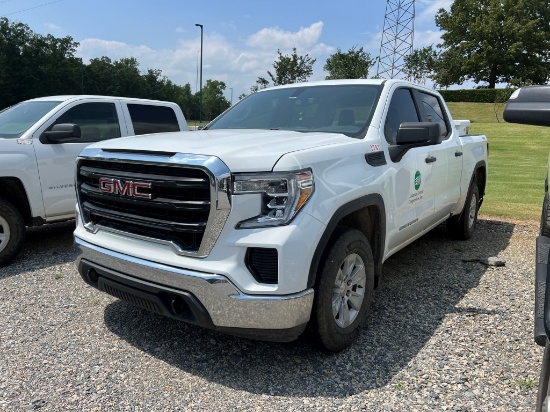 2019 GMC SIERRA 1500 TRUCK, 118k+ mi,  4 DOOR, 4X4, AUTO, PS, AC, CRUISE, O
