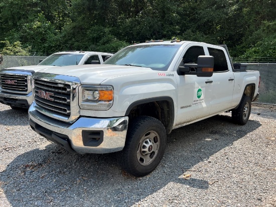 2019 GMC SIERRA 2500 HD TRUCK,  4 DOOR, 4X4, V8 GAS, AUTO, PS, AC, ONE OWNE