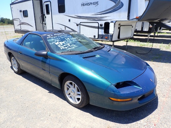 1996 CHEVROLET CAMARO CAR, 152,869 miles  V6 GAS, AT, PS, AC, T-TOPS, S# 2G