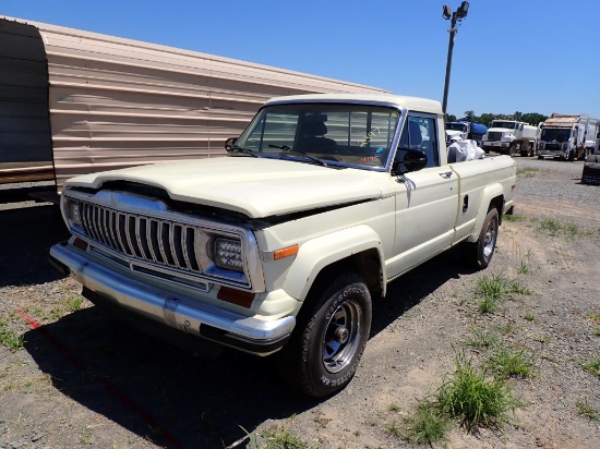 1984 JEEP J-10 TRUCK, 213,661+ mi,  4 X 4, 4.0 LITRE STRAIGHT 6 GAS ENGINE,