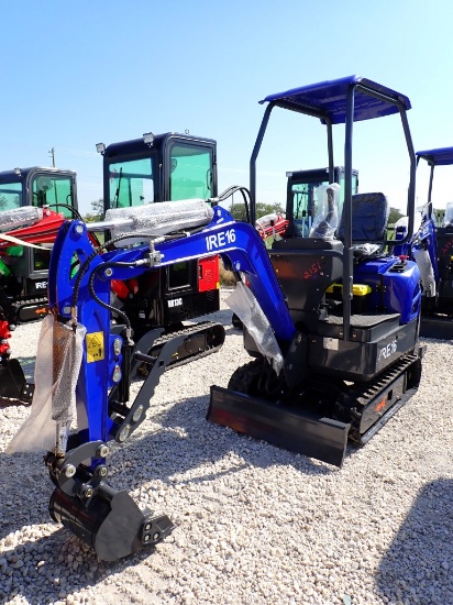 IR IRE16 MINI EXCAVATOR,  RUNTONG R420 GAS ENGINE,CANOPY, 16" TOOTH BUCKET,