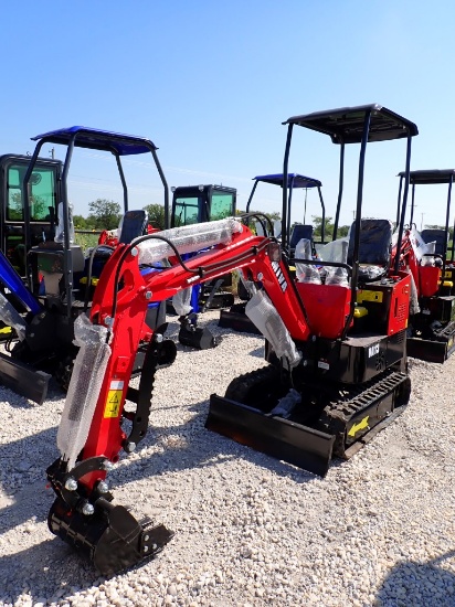 MIVA VA13 MINI EXCAVATOR,  GAS ENGINE, RUBBER TRACKS, 16" BUCKET, BACKFILL