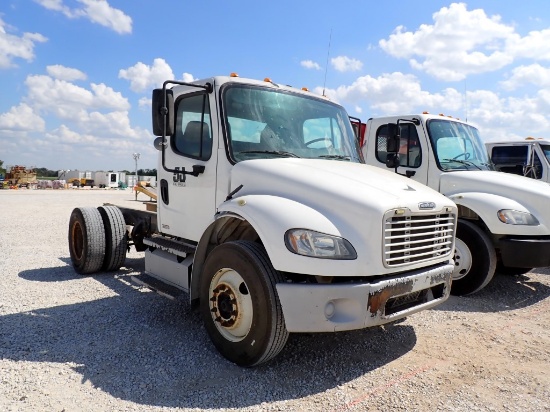 2012 FREIGHTLINER M2 CHASSIS TRUCK, 151345 MILES,  DAY CAB, CUMMINS 6.7L DI