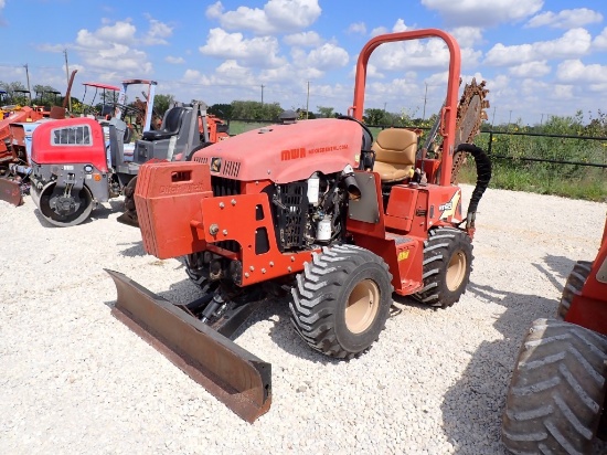 2016 DITCH WITCH RT45 TRENCHER, 1300 HRS,  CANOPY, DEUTZ D2.9L DIESEL, 64"