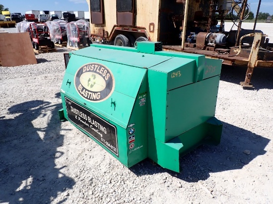 SMITH AIR COMPRESSOR, SHOWING 636 HRS,  FORD GAS, UNKNOWN RUNNING CONDITION