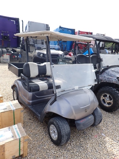 2011 YAMAHA YDREX2 GOLF CART,  ELECTRIC, STARTS/RUNS, AS IS WHERE IS