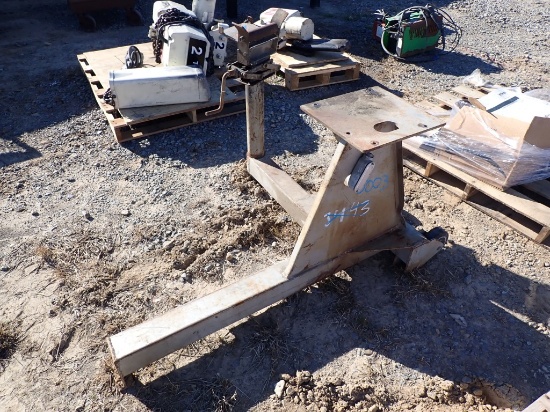 STAND FOR PIPE THREADER