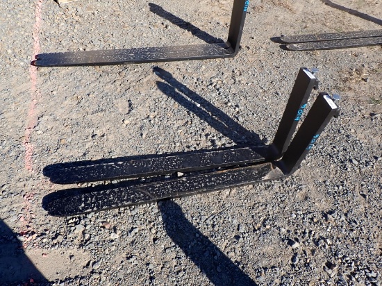 WOLVERINE PALLET FORKS,  48"