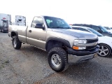 2002 CHEVROLET 2500HD TRUCK, 134,021+ mi,  8.1L V8 GAS, 6 SPEED MANUAL, 4X4