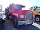 1980 MACK DUMP TRUCK, 340.427+ mi showing,  MACK DIESEL, MANUAL TRANSMISSIO