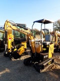 AGT H12R MINI EXCAVATOR,  420 CC GAS, 15-HP, RUBBER TRACKS, PUSH BLADE, MAN