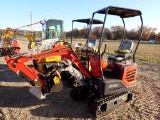 AGT MX15R MINI EXCAVATOR,  420 CC GAS, 15-HP, RUBBER TRACKS, MANUAL THUMB,