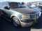 2004 FORD EXPEDITION SUV, DARK GREEN (+/-) 261,050  V8 GAS, AUTO, 3RD ROW S