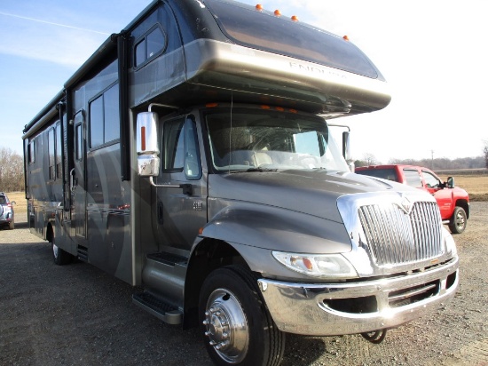 2007 INTERNATIONAL/ENDURA 3200 ENDURA MOTORHOME, (+/-) 48,589  38', SELF CO