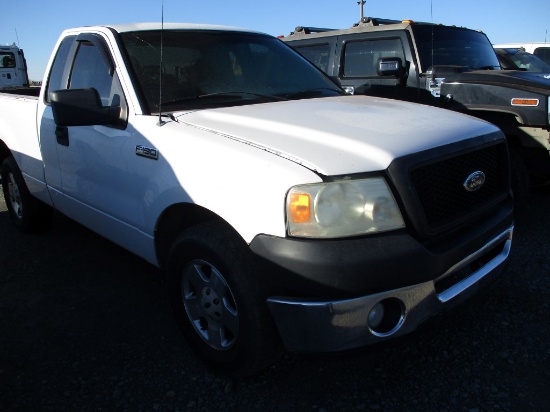 2007 FORD F-150 TRUCK, 277,749+ mi,  V8 GAS, AUTOMATIC, PS, AC, RUNS & DRIV
