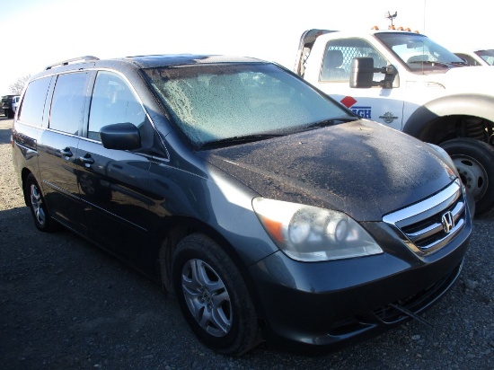 2006 HONDA ODYSSEY VAN, 293,050+ mi,  V6 GAS, AUTOMATIC, PS, AC, 3-RD ROW S