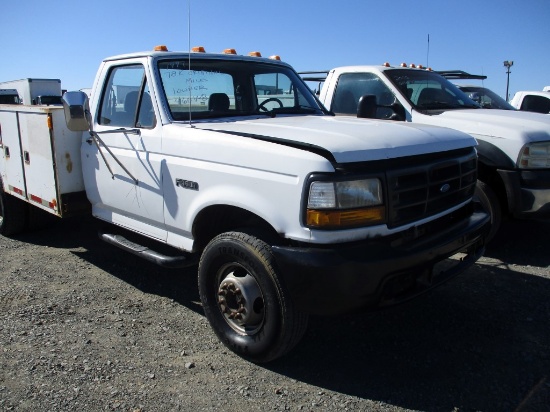 1997 FORD F SERIES TOOLBOX BED TRUCK, (+/-) 78,467  V8 GAS, AT, PS, AC, 10'