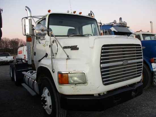 1994 FORD L9000 TRUCK TRACTOR,  DAY CAB, N14 CUMMINS DIESEL, 10 SPD, AIR RI