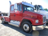 2000 FREIGHTLINER FL70 WESTERN HAULER SHORT CHASSIS TRUCK, 320,000 +  EXTEN