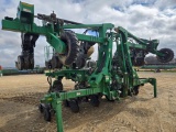 GREAT PLAINS 3YP3 PLANTER,  STACK FOLD, TWIN/12 ROW, VACUUM, TWIN ROW, 38