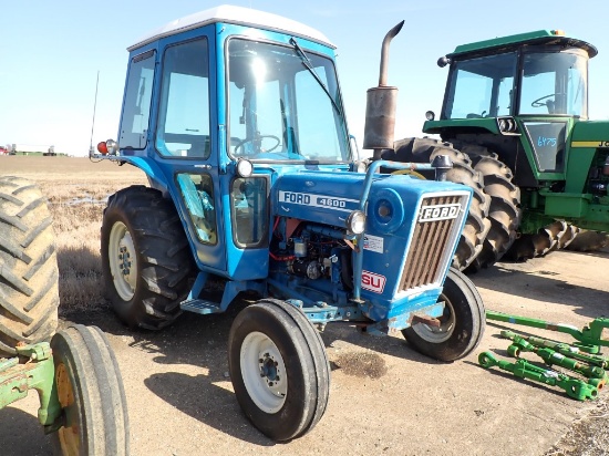 1980 FORD 4600SU WHEEL TRACTOR,  CAB, AC, 3PT, (2) HYD REMOTES,  *OIL LEAK