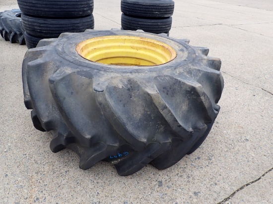 (1) TIRE & WHEEL,  30.5L32, 10 PLY