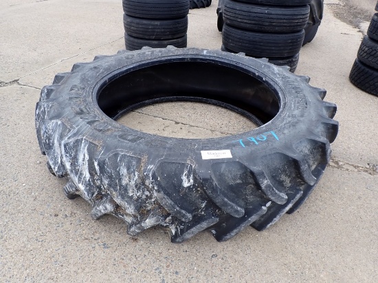 GOOD YEAR REAR TRACTOR TIRE,  480-80R50