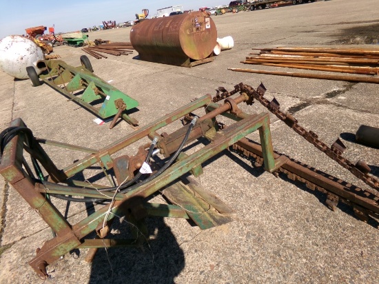 PTO LEVEE GATE MACHINE,