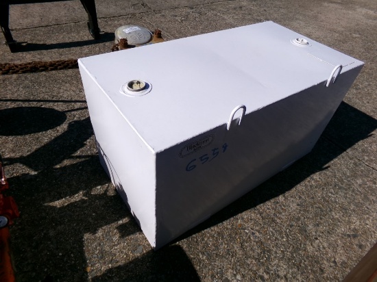 100 GALLON FUEL TANK