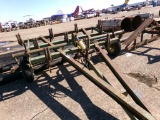 JOHN DEERE 100 CHIESEL PLOW,  10 SHANK, PULL TYPE