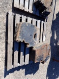 (10) PALLOT OF INTERNATIONAL TRACTOR WEIGHTS,