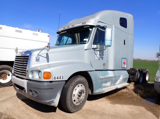 2007 FREIGHTLINER CENTURY CLASSIC TRUCK TRACTOR, 1,500,000 (+/-)  DIESEL CA