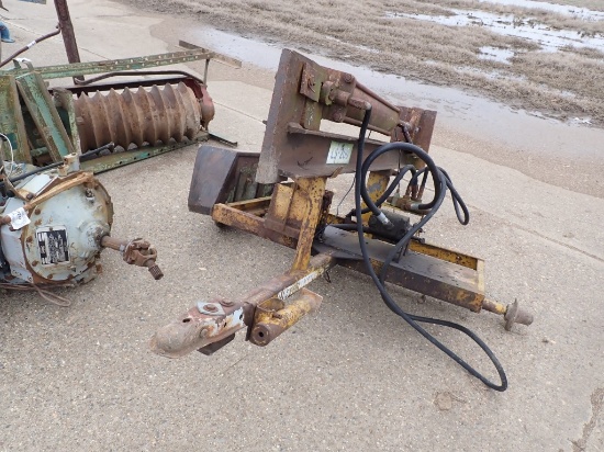HYDRAULIC WOOD SPLITTER,  SINGLE AXLE, NO ENGINE
