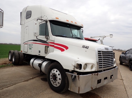 2006 FREIGHTLINER CENTURY CLASS TRUCK TRACTOR, 500,000 +  72" SLEEPER, 13.7