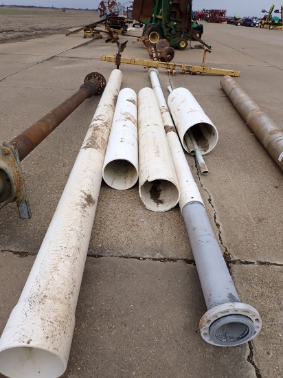 LOT W/ MISC PVC PIPE & SCREEN,