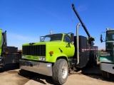 1989 CHEVROLET TOP KICK SERVICE TRUCK, SHOWING 63,400  CATERPILLAR DIESEL,