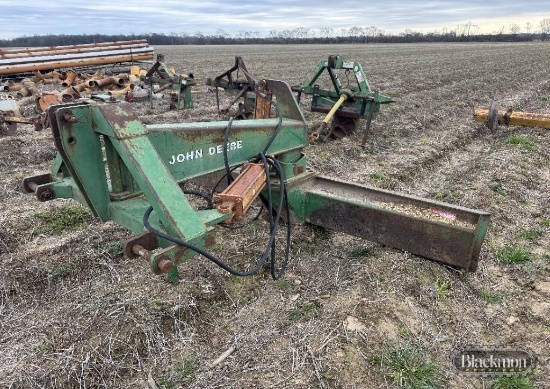 John Deere 155 Scraper Blade