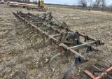John Deere 1010 Field Cultivator