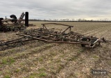 John Deere 1010 Field Cultivator