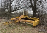 Reynolds 16FT Ejector Finishing Scraper