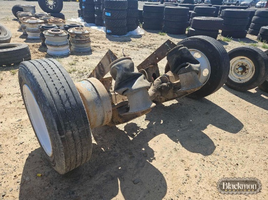 PUSHER AXLE