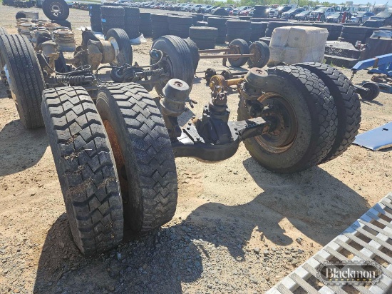 Rear truck axle,