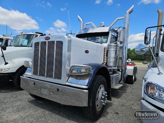 2011 Peterbilt 389 Truck Tractor,